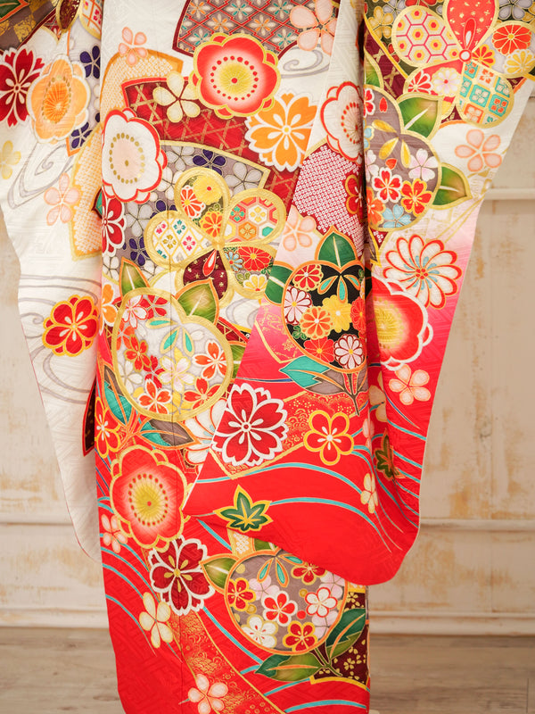 FI-065　花鳥風月の雅　振袖