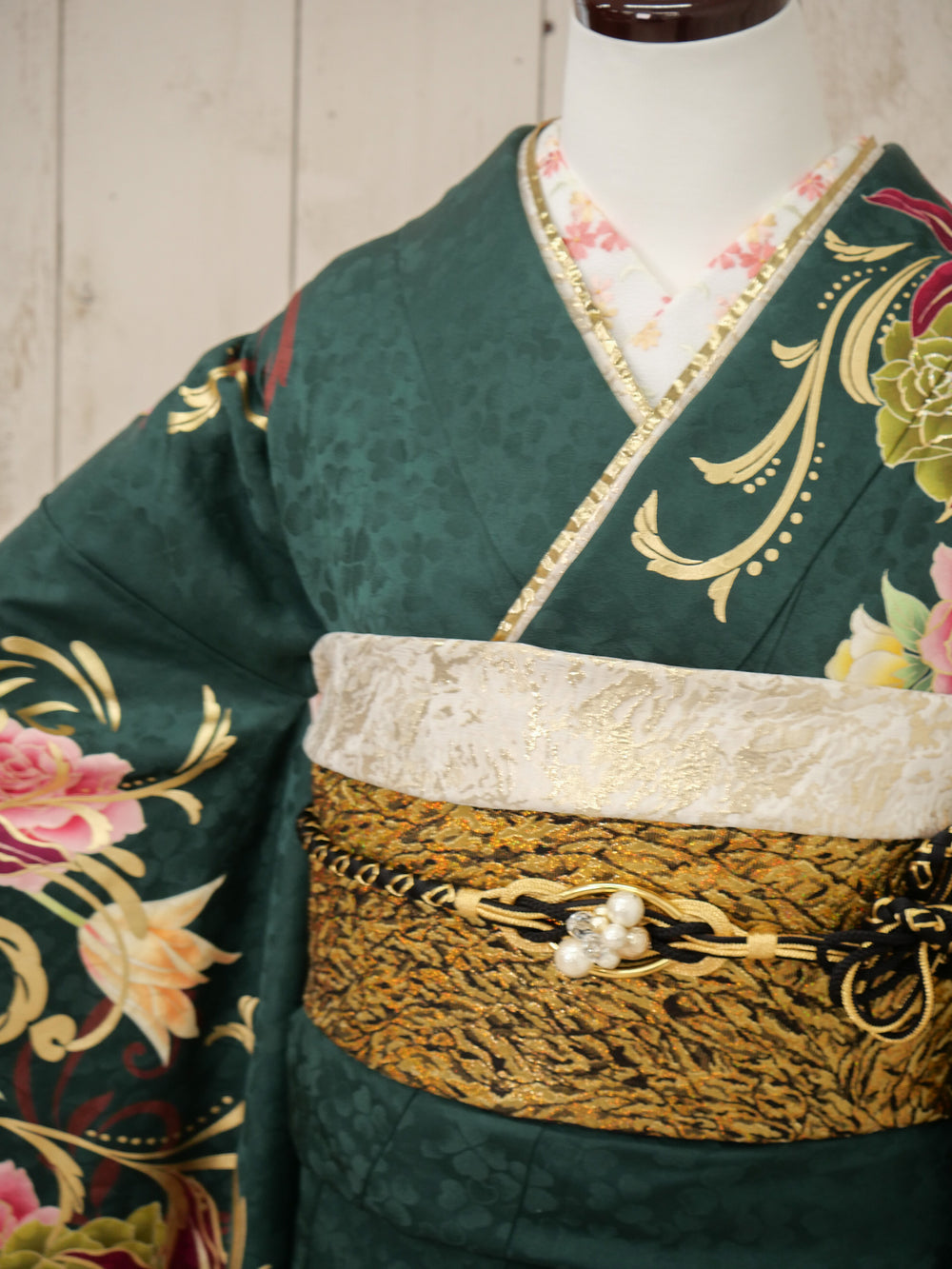 FI-066　翠の薔薇　振袖