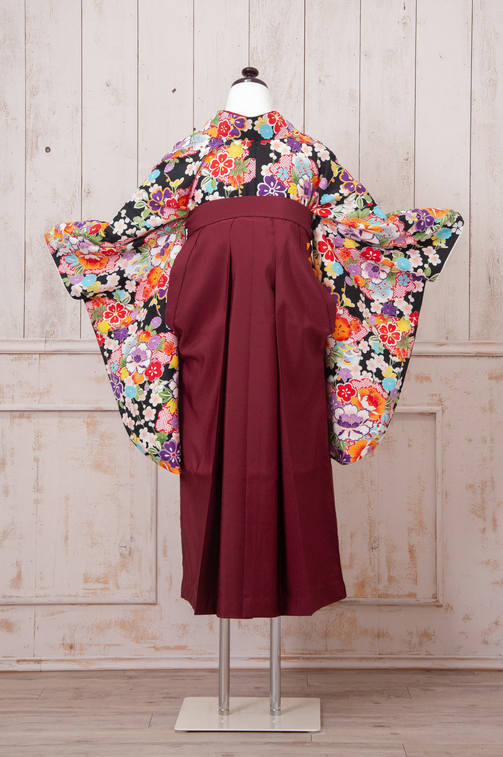 KR-061/黒地総柄　卒業袴　仙台　宮城