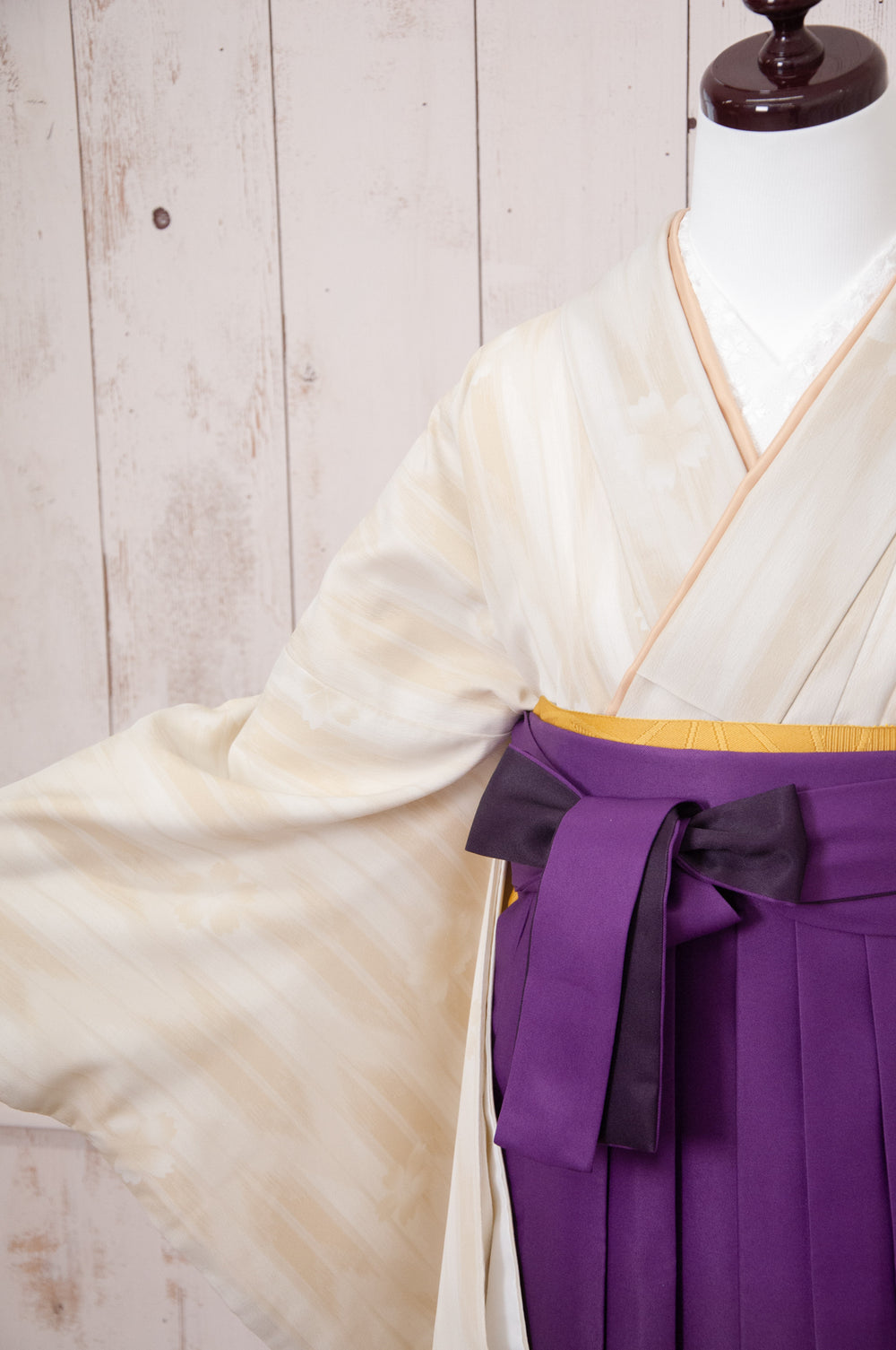 KR-077/矢絣クリーム　卒業袴　仙台　宮城