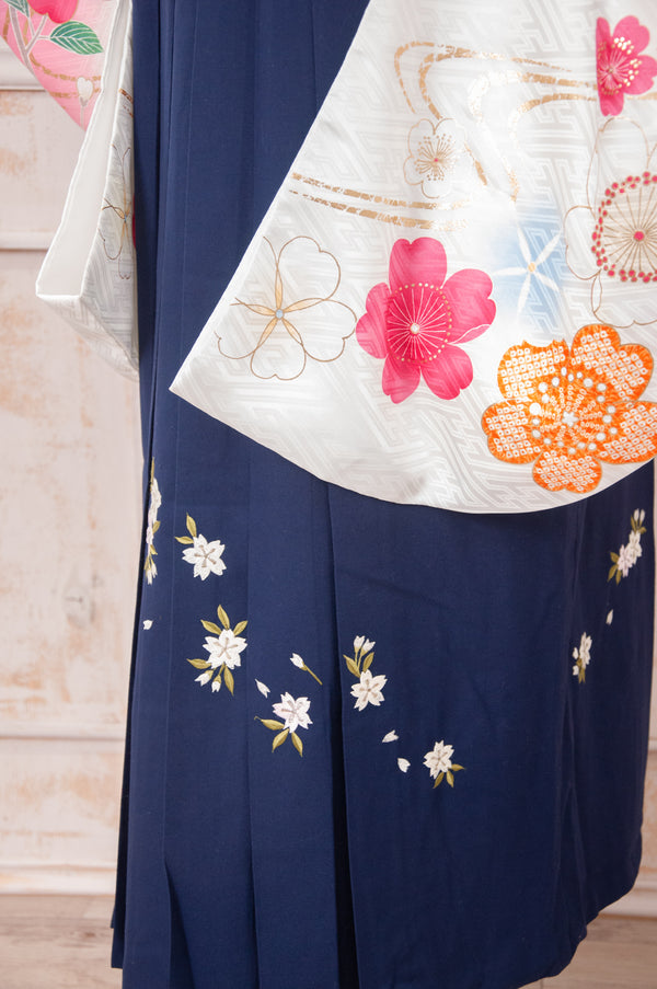 KR-083/anan 白ピンク　卒業袴