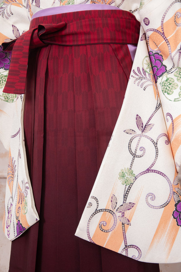 KR-085/クリーム地矢絣牡丹　卒業袴