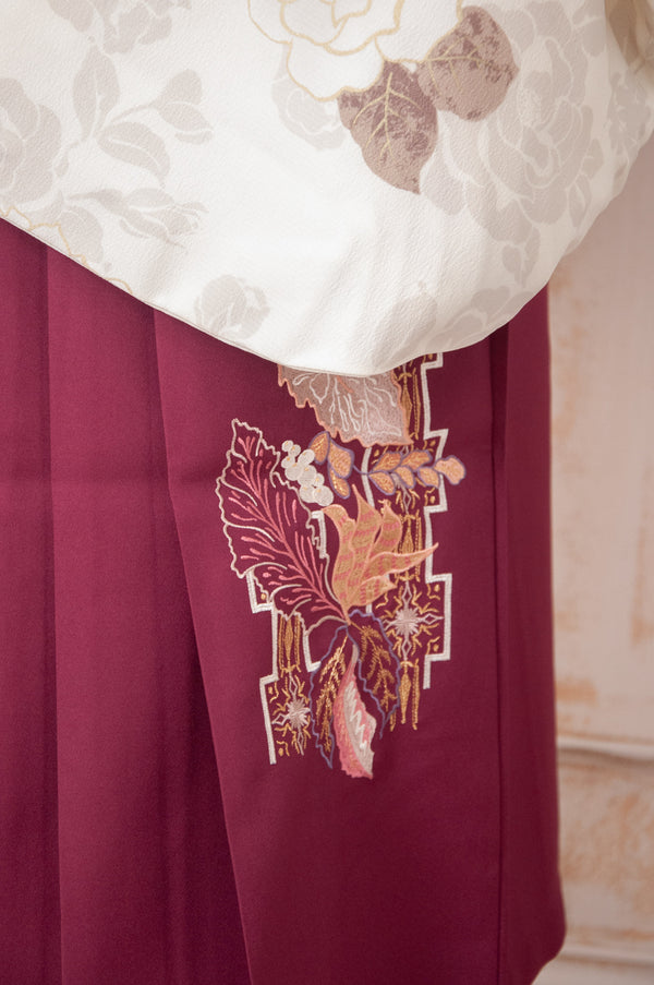 KR-007/JAPAN STYLE×中村里砂　オフホワイトバラ　卒業袴