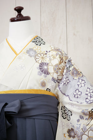 KR-012/ホワイト御所車　卒業袴