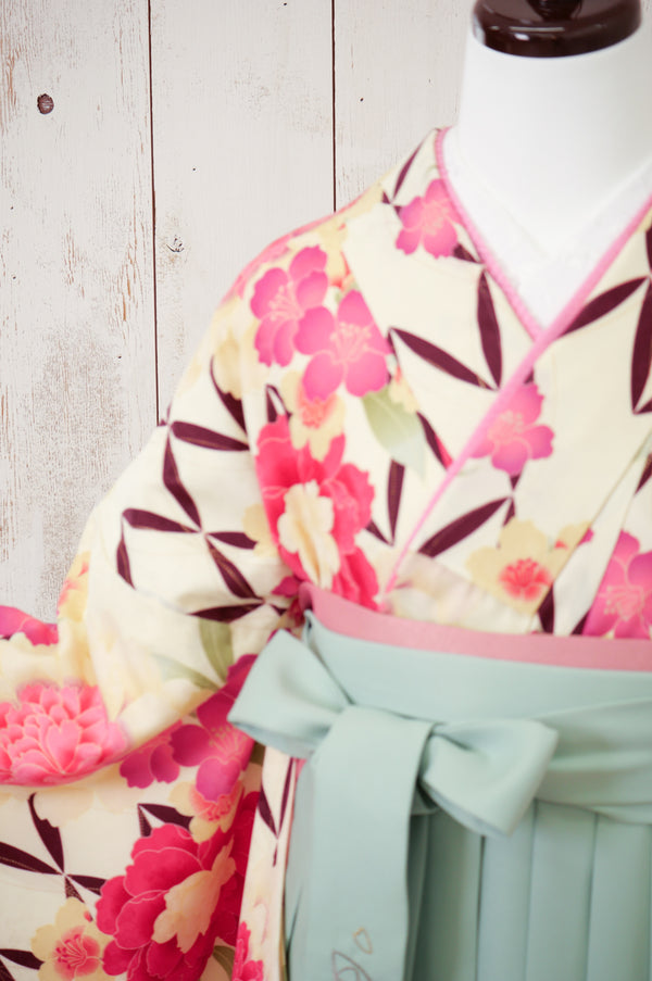 KR-049/アトリエサブ クリーム　卒業袴