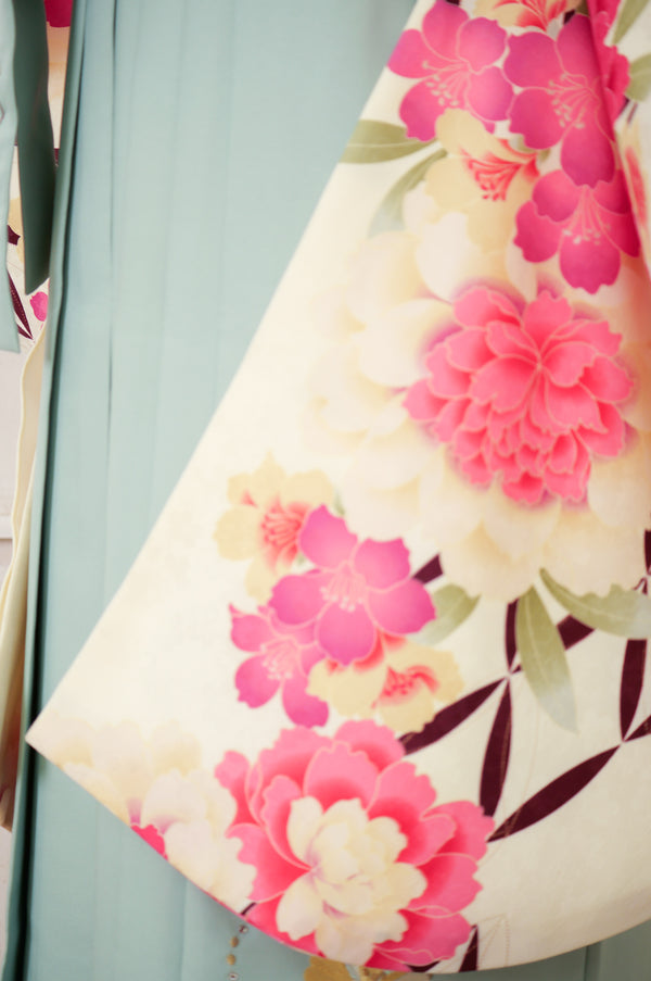 KR-049/アトリエサブ クリーム　卒業袴