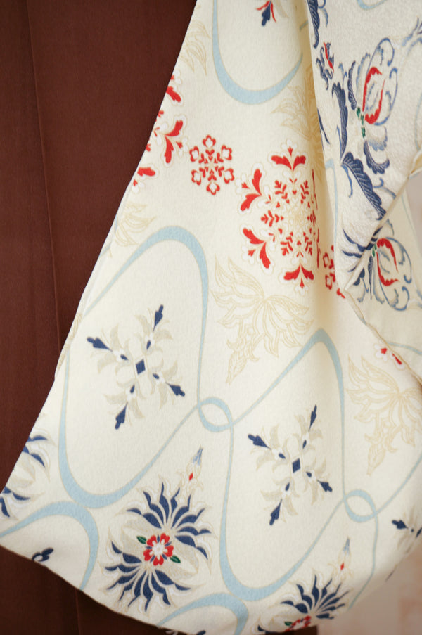 KR-032/ホワイトさらさ　卒業袴