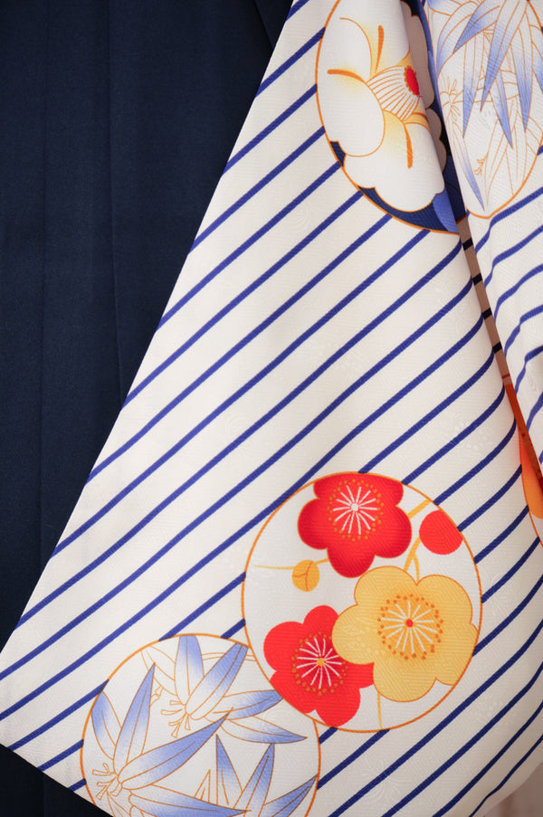 KR-030/白青ストライプ　卒業袴.