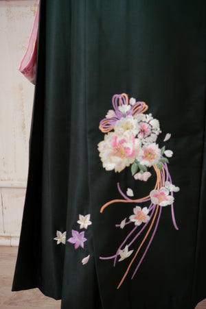 KR-056/白黒　卒業袴