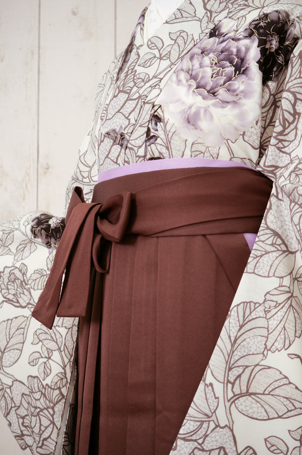 KR-015/玉城ティナ×紅一点　ステンドグラス　卒業袴