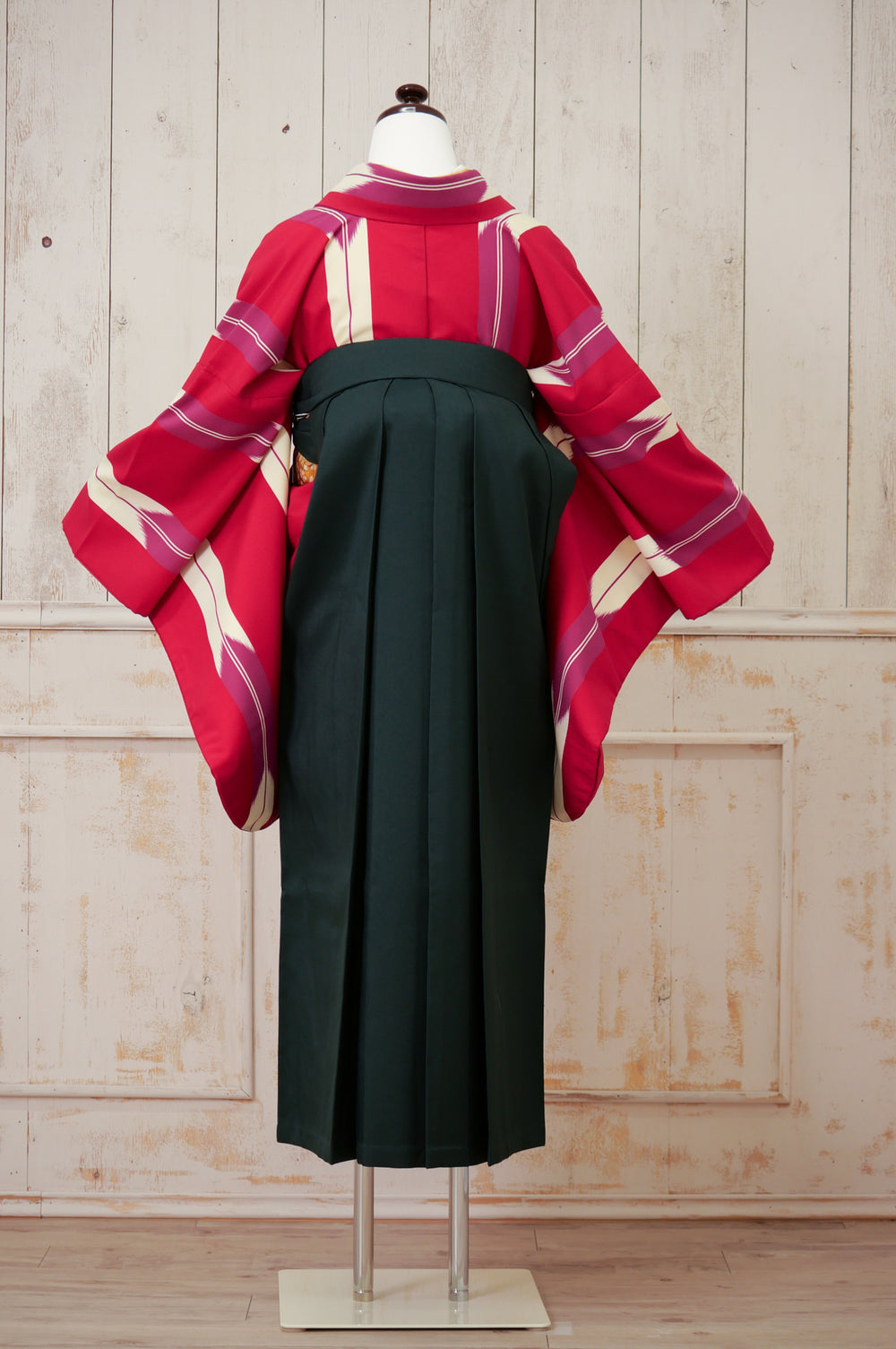 KR-112/矢羽根エンジ　卒業袴　仙台　宮城