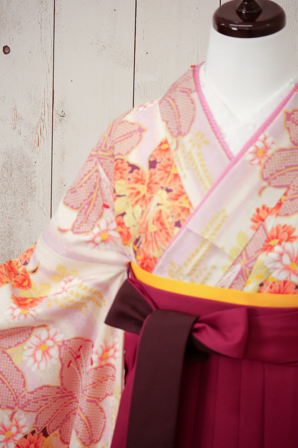 KR-113/白地に百合　卒業袴