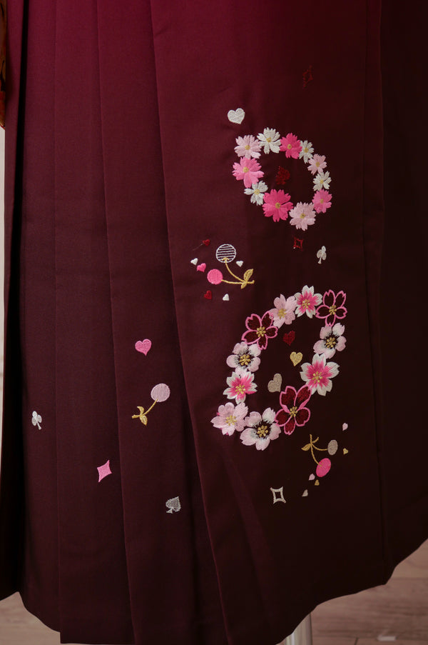 KR-113/白地に百合　卒業袴